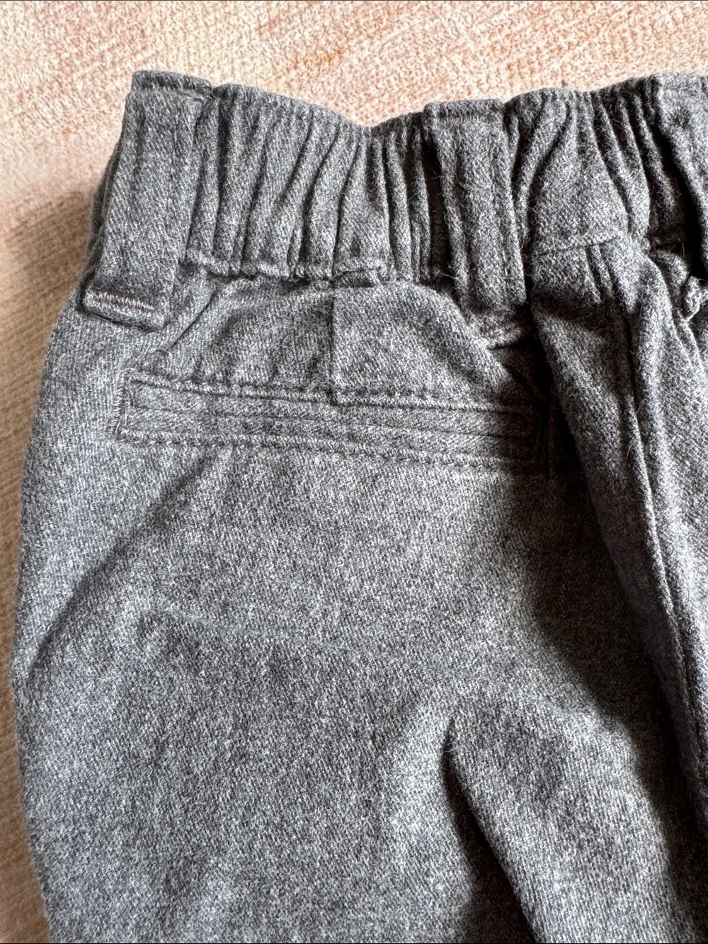 Baby Gap Flannel Gray 2Piece Shirt and Pants Set size 12-18M